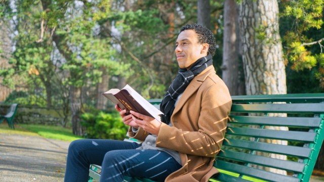 Dengan Memahami Hubungan Antara Tuhan dan Alkitab, Saya Telah Menyambut Kembalinya Tuhan (II)