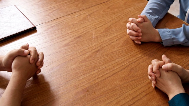 4 ayat Alkitab tentang saling mengasihi